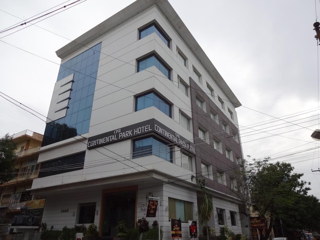 คอนติเนนทอลปาร์คโฮเต็ล Hotel วิเจยาวารา ภายนอก รูปภาพ
