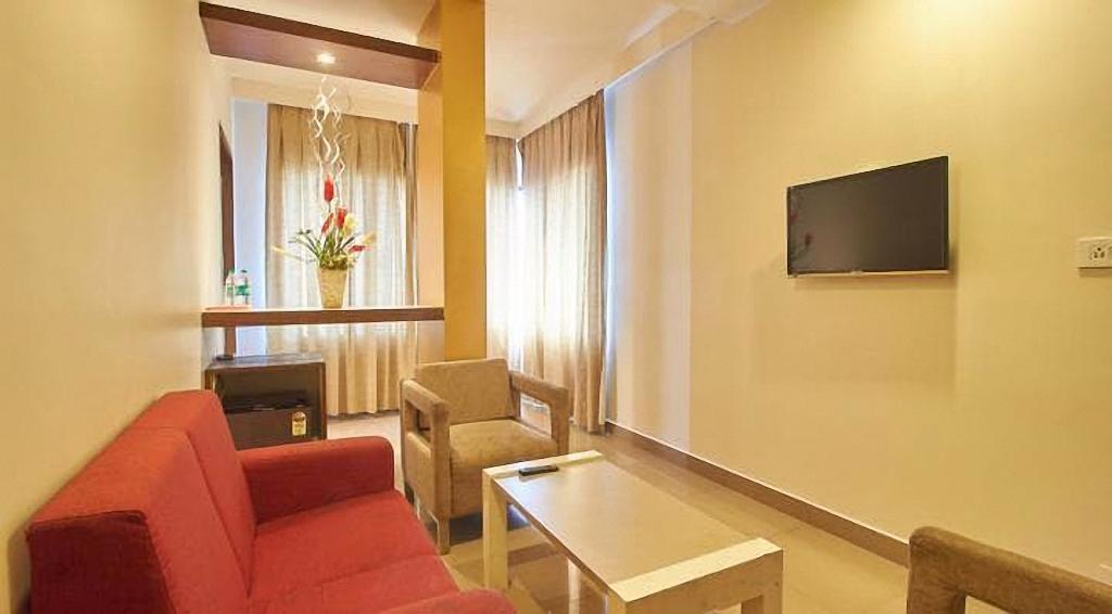 คอนติเนนทอลปาร์คโฮเต็ล Hotel วิเจยาวารา ภายนอก รูปภาพ